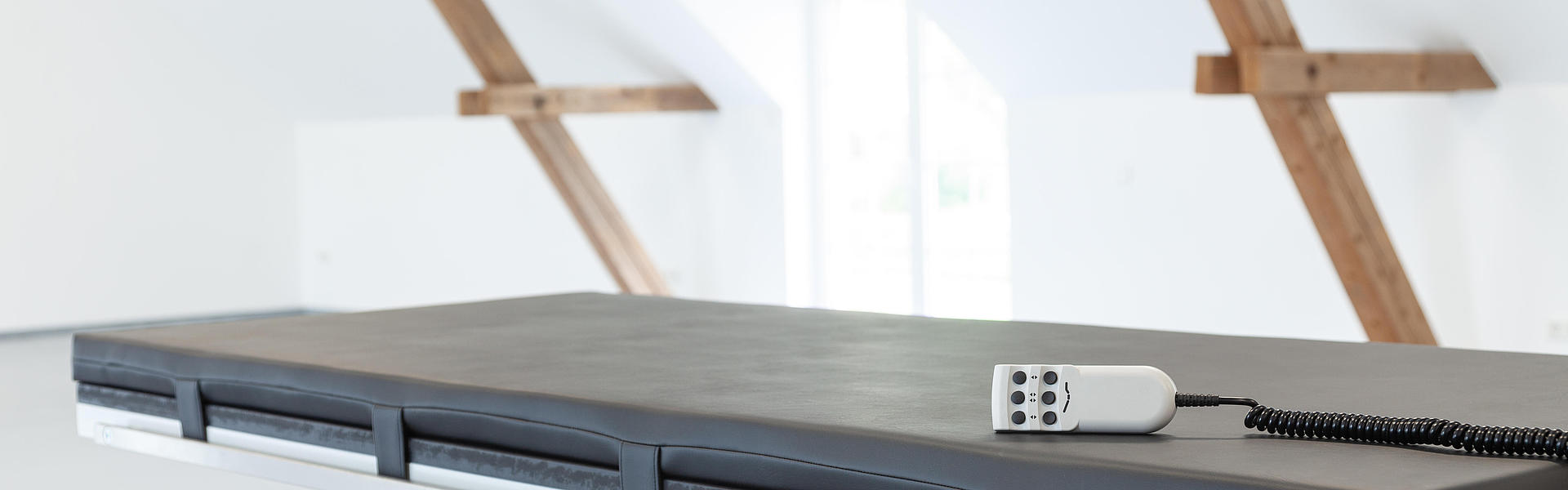 csm_aga-header-roentgentische_046c35f486 Pribor i komponente opreme - Slika 1