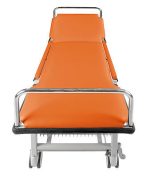 Stol za transport pacijenata s dva bočna štitnika, zaštitom rubova - Slika 4