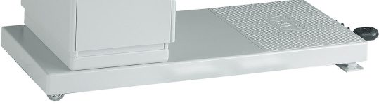 Mobilna baza s centralnim sustavom kotačića za zaključavanje